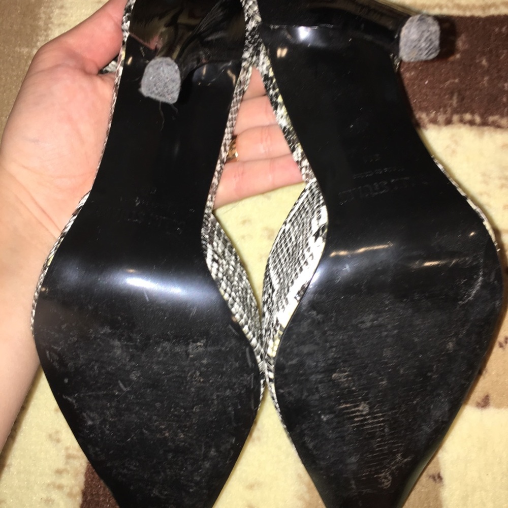 Colin Stuart heels - Picture 7 of 8
